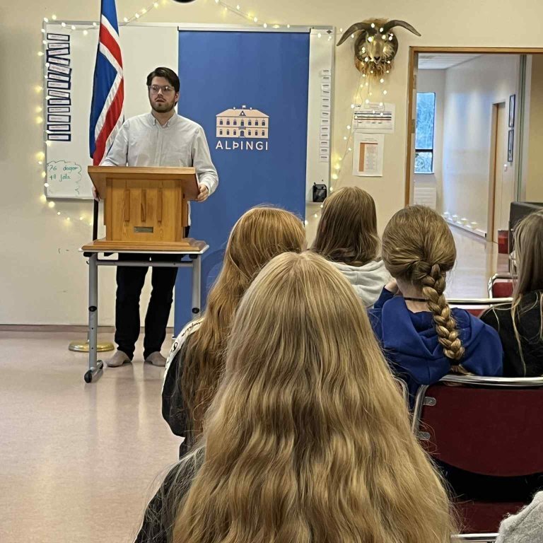 22f9f043-d012-4432-98f6-24ea282604a2