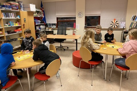 Stöðvavinna á yngsta stigi