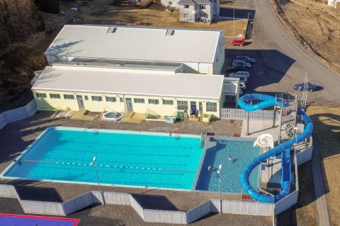 Íþróttahúsið í Varmahlíð lokað